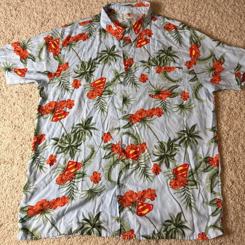 DC SUPERMAN AOP Design Men's Button Front Pocket Hawaiian Shirt X-Large Comics